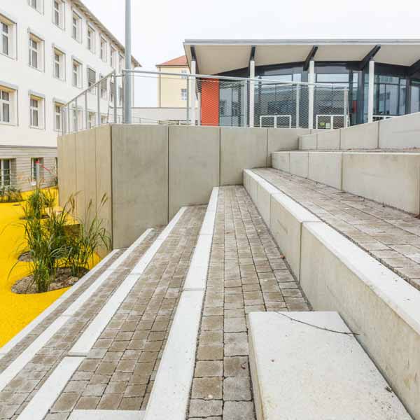Individuelle Getaltung durch Pflasterbau mit Naturstein